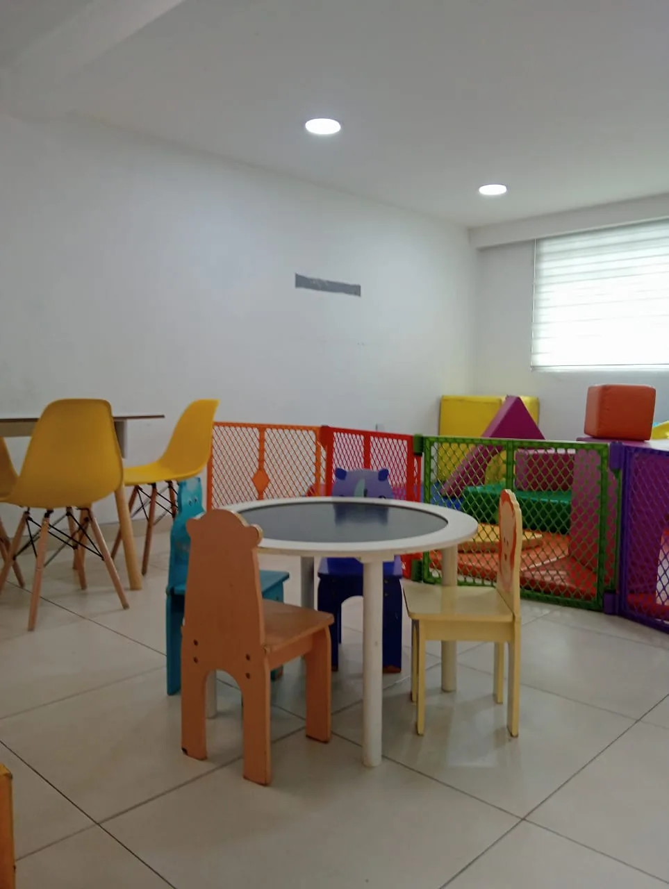 Escuela Especializada