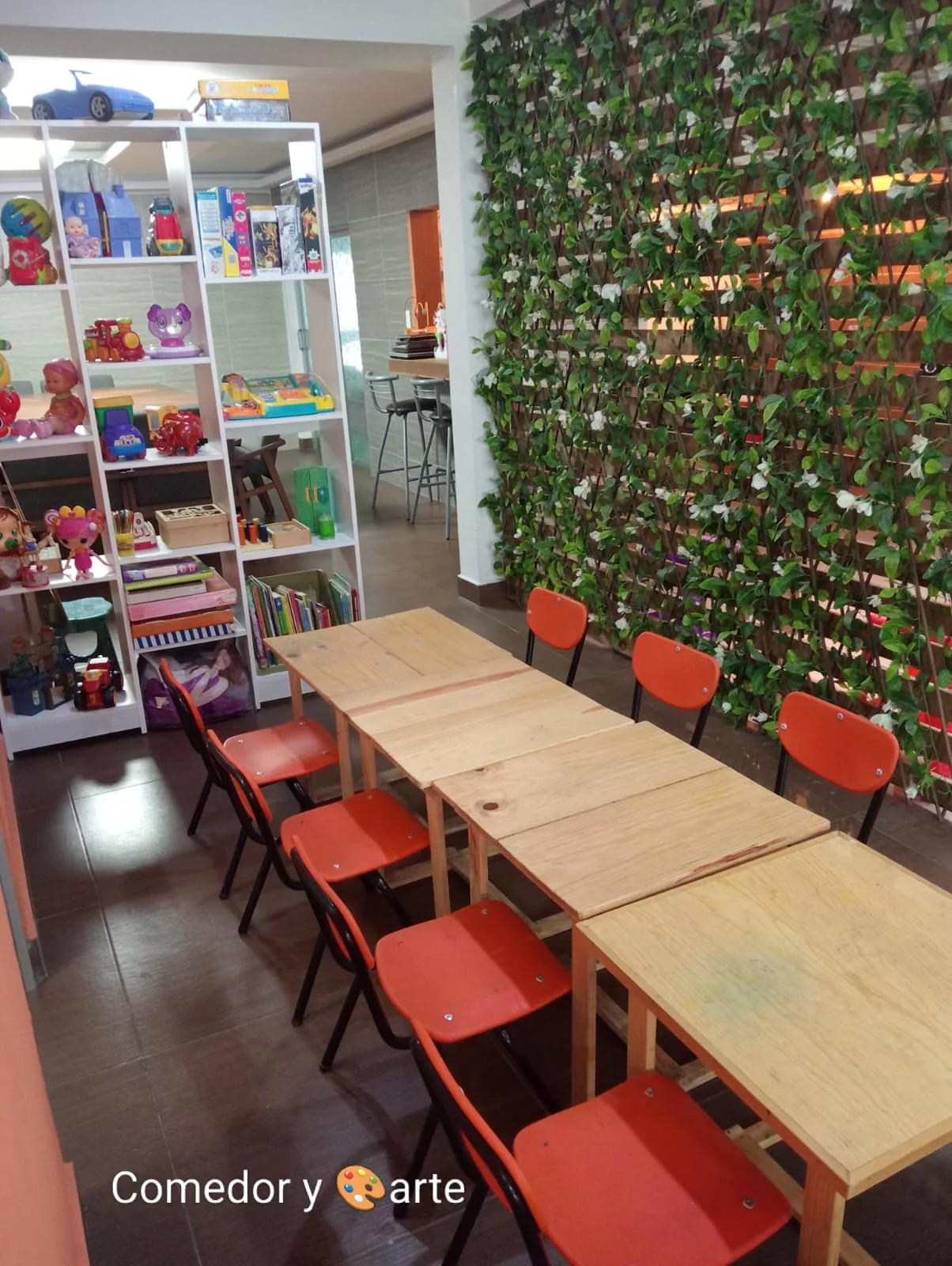 Escuela Especializada
